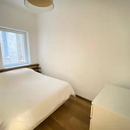 Apartment 06bs In The Heart Of Old *